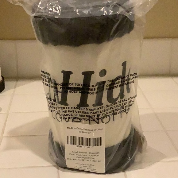 Unhide Bedding Unhide Charcoal Blanket Nwt Poshmark
